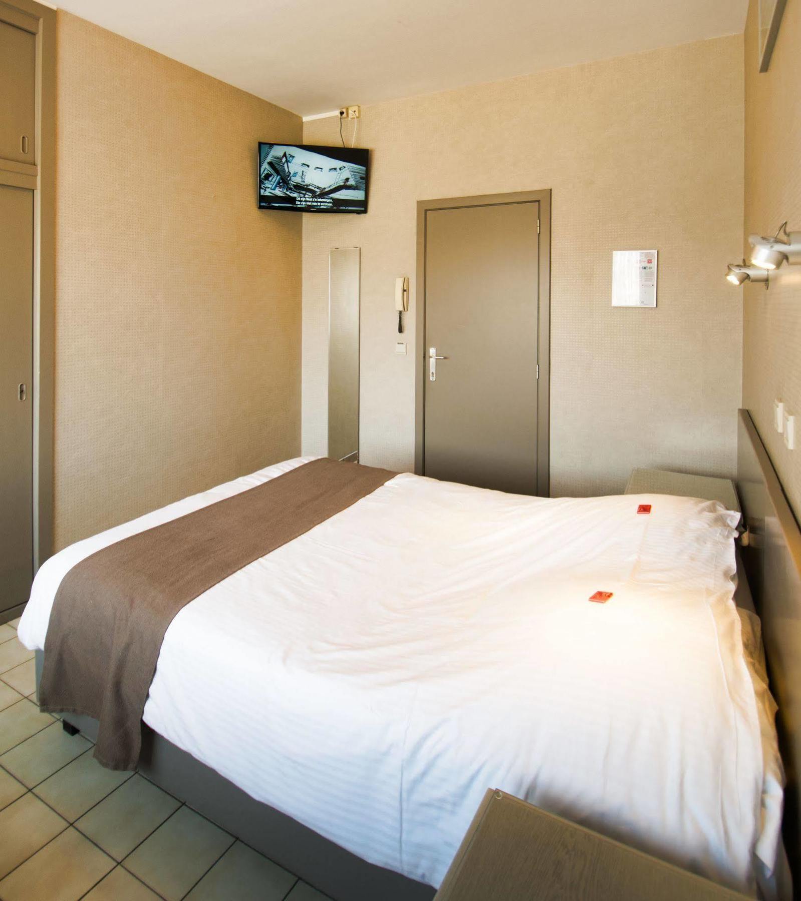 Hotel De Golf Bredene Exteriör bild
